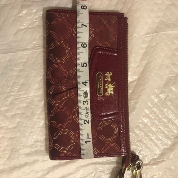 Coach Madison optic c large wristlet clutch bag